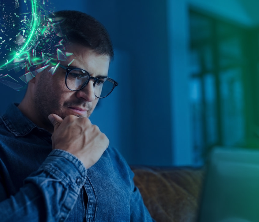 Persona con síntomas de migraña